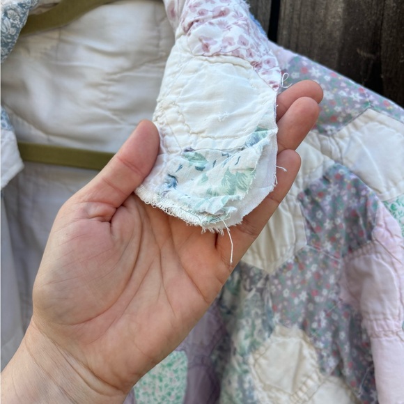 Floral Patchwork Quilted Coat - Picture 6 of 11